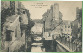 7 Quimper tourelles et vielles maisons sur le steir