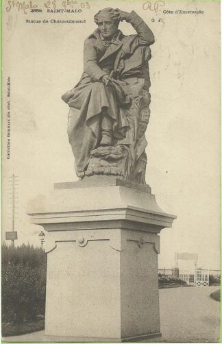 2888 Saint-Malo Statue de Chateaubriand