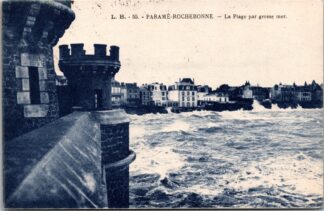 55 Paramé-Rochebonne la plage par grosse mer