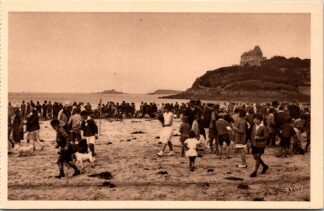 12 Dinard la plage Vers la Pointe du moulinet