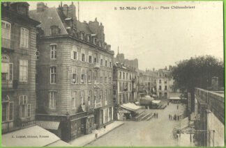 8. St-Malo (I.-et-V.) - Place Châteaubriant