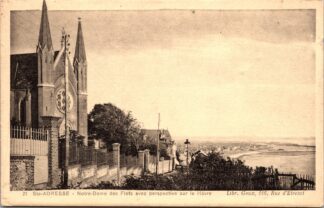 21 Sainte-Adresse Notre Dame des flots avec perspective sur le Havre