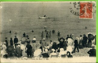 Dieppe 57 la plage à l'heure du bain