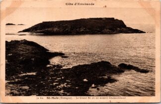 72 Bis Saint-Malo le Grand Bé Où Est Enterré Chateaubriand