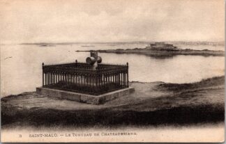 3 Saint-Malo le tombeau de Chateaubriand