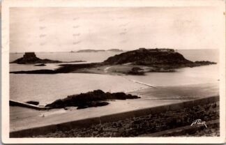 4159 Saint-Malo Vue Sur le Grand et le petit Bé des Chambres de l'hôtel de la Porte Saint Pierre