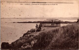 1562 Saint-Malo tombeau de chateaubriand sur le grand bé