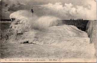 78 Le Palais la jetée Un Jour de Tempête