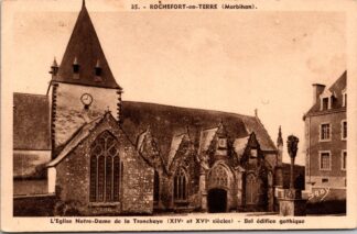 35 Rochefort-en-Terre l'Eglise Notre-Dame de la Tronchaye