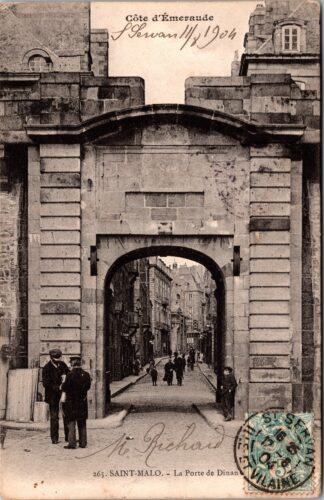 265 Saint-Malo la porte de Dinan