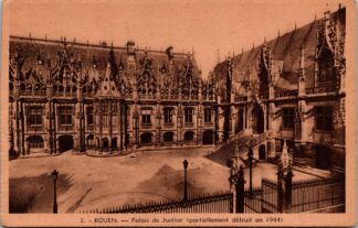 3 Rouen palais de Justice partiellement Détruit En 1944