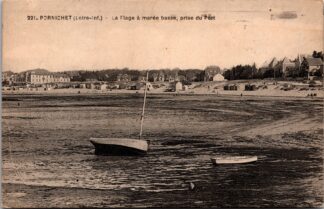221 Pornichet la plage à marée basse prise du port