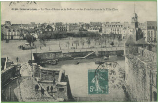 6559 Concarneau la place D’armes et le Beffroi Vus des Fortifications de la ville Close