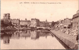 4468 Rennes le Quai de la prévalaye et Vue générale de la ville