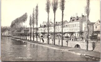 379 Melun quai Pasteur