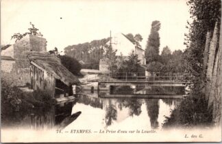 74 Etampes la prise d'eau sur la Louette