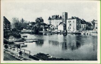 Nemours 87 le Château et les Rives du Loing