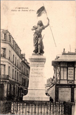 7 Compiègne statue de Jeanne d'Arc